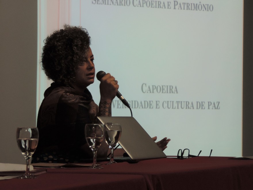 Mesa "Capoeira, Diversidade e Cultura de Paz"
