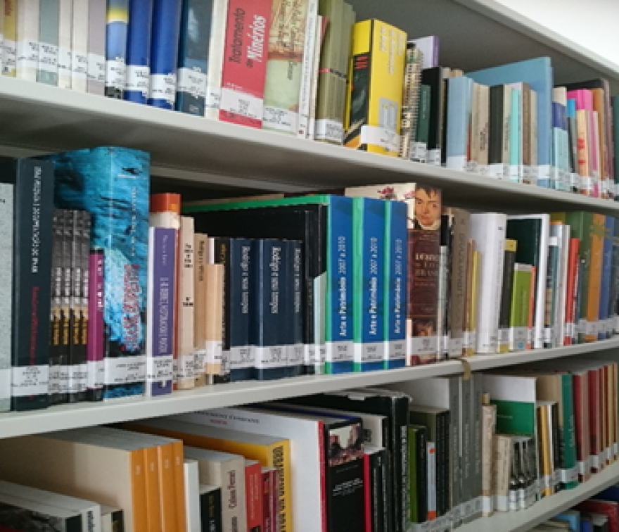 ES_Biblioteca