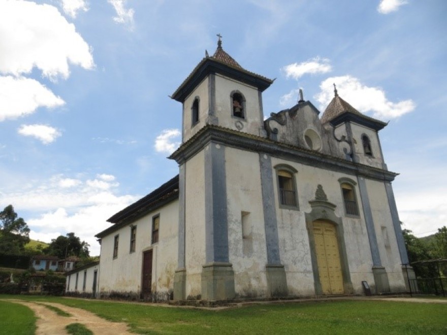 MG_MARIANA_Igreja_de_Bom_Jesus_do_Monte(2)