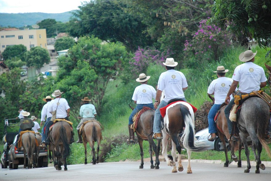 MG_PARACATU_Festa_popular_em_Paracatu