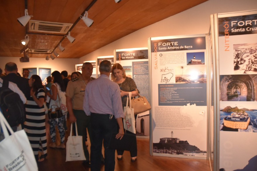 NAC_Eventos_Exposicao_Conjunto_Fortificado_Brasiliero_6