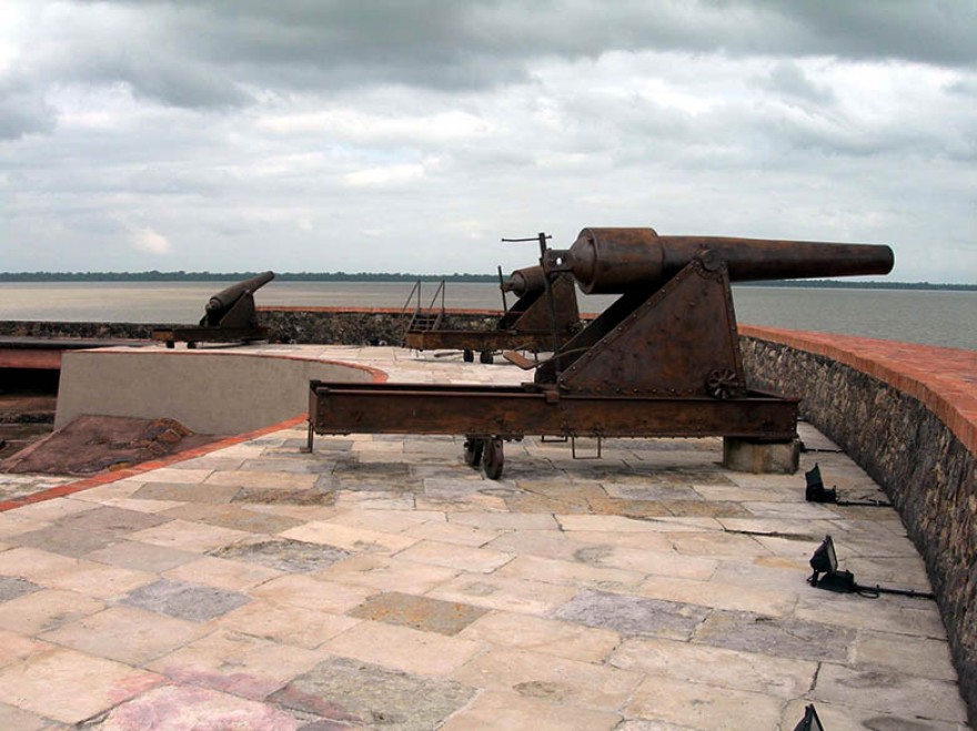 PA_Belem_Praca_das_Armas_3