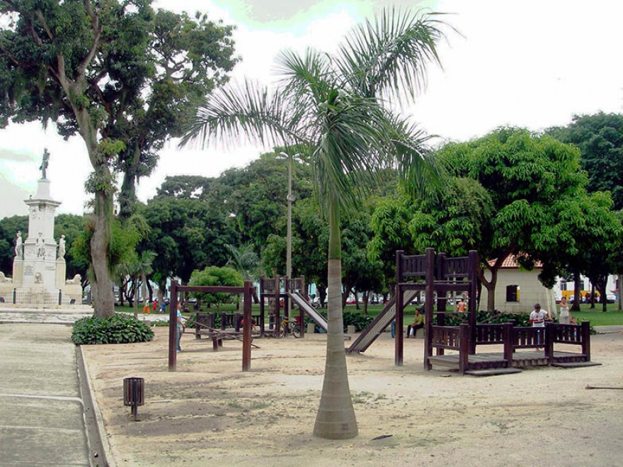 PA_Belem_Praca_Dom_Pedro_II_4