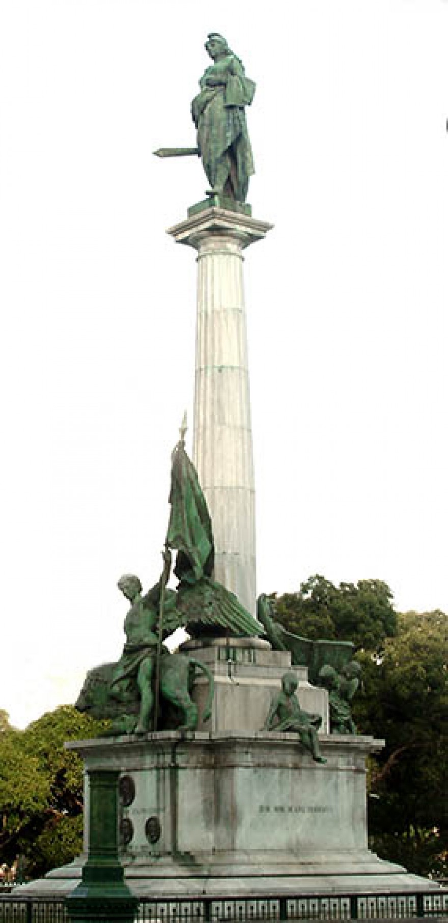 PA_Belem_Praca_da_Republica_vertical_2