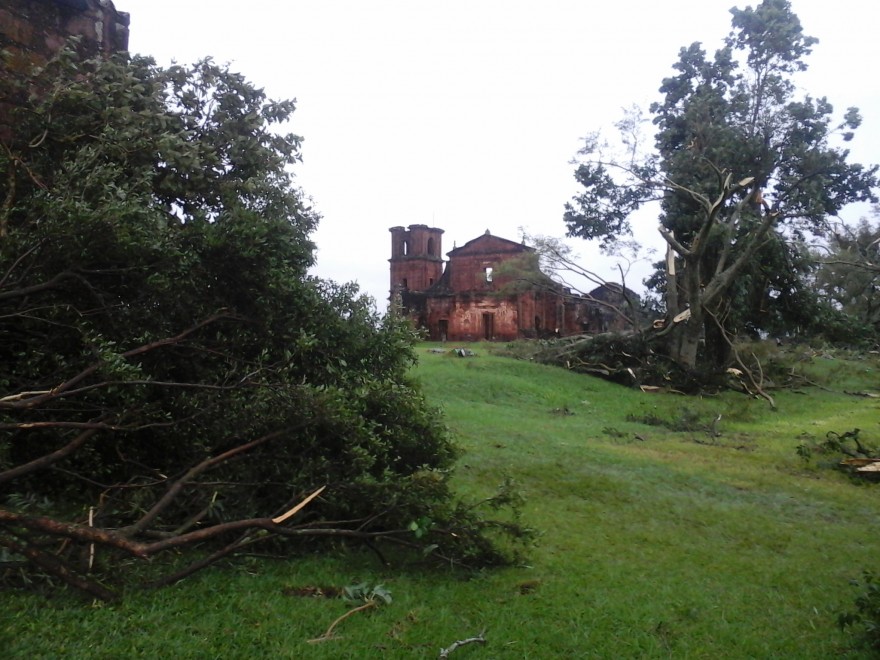RS_Sao_Miguel_das_Missoes_Tornado_2016_5