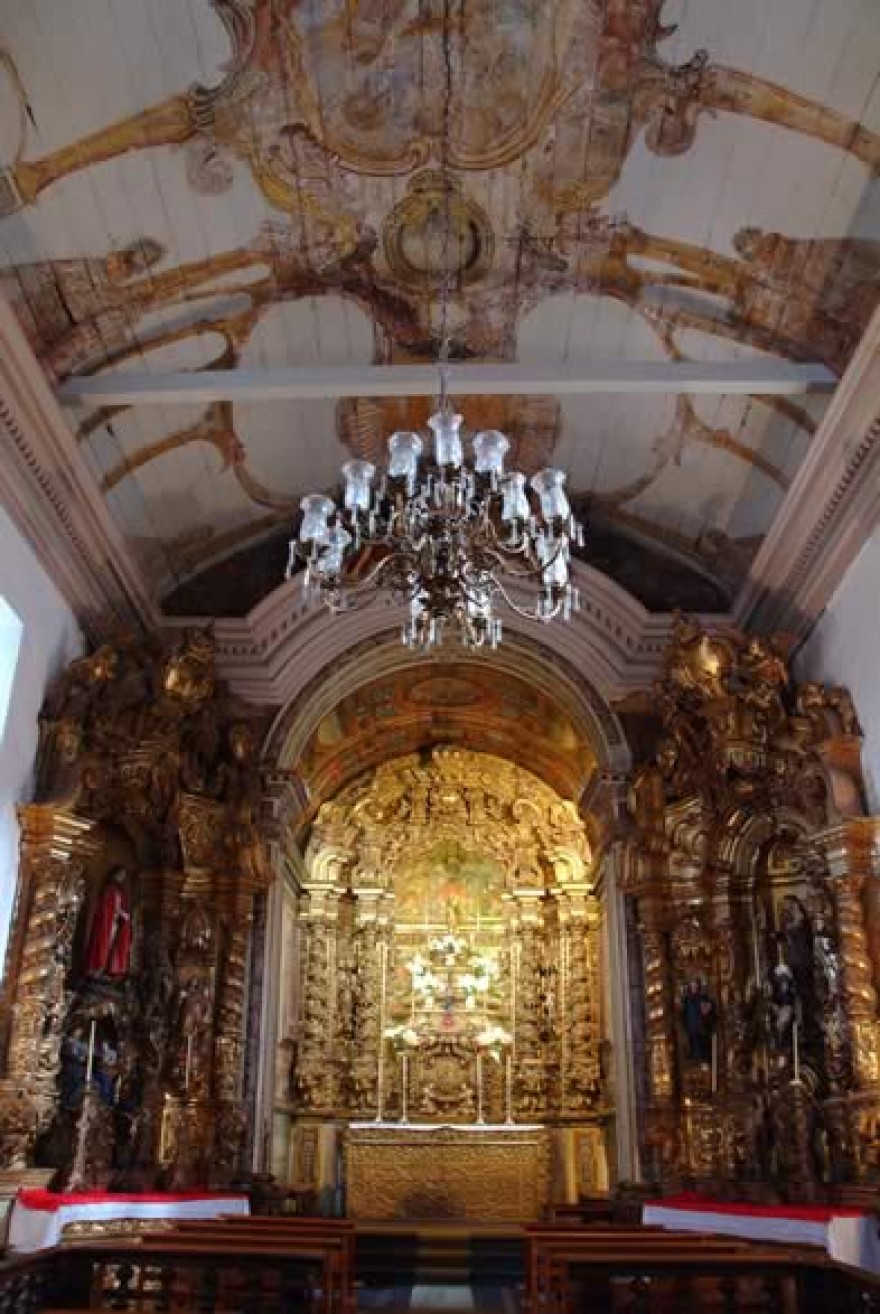 Interior da Capela do Padre Faria