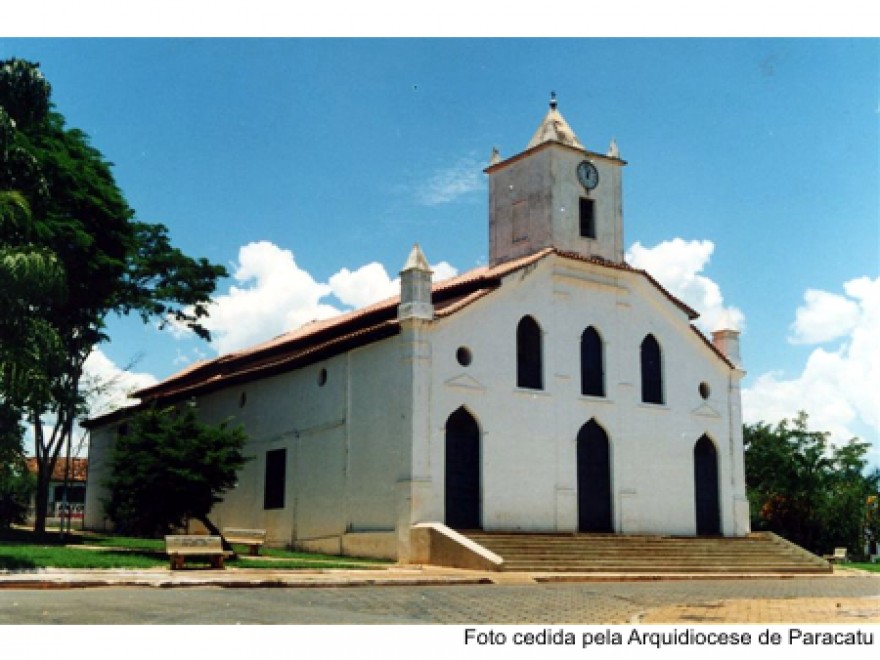 MG_PARACATU_Igreja_de_Nossa_Senhora_do_Rosario_1