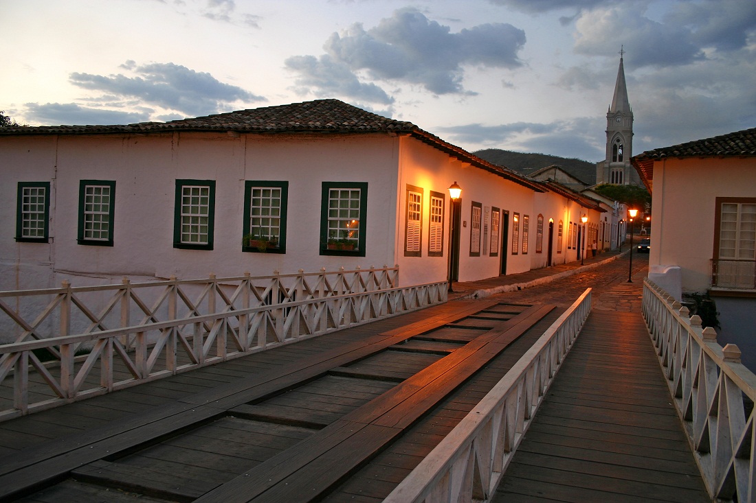 Um dos pontos mais visitados de Goiás (GO) é a Casa de Cora Coralina - doceira conhecida por seus doces e sua obra poética.