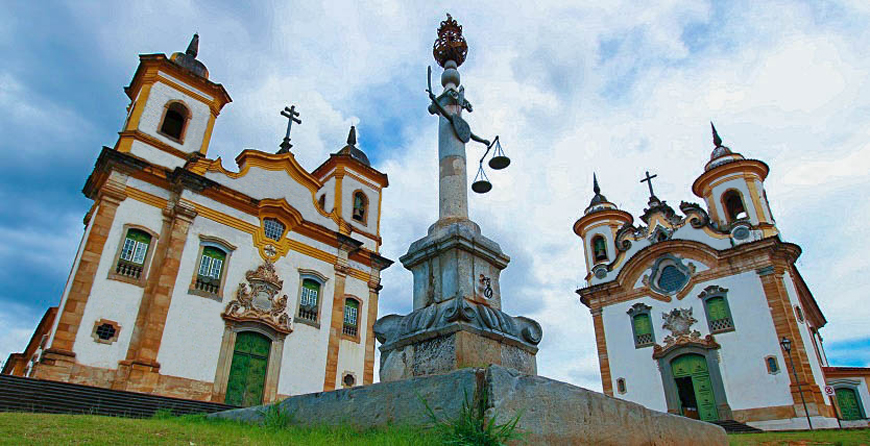 Igrejas de São Francisco de Assis e Nossa Senhora do Carmo, em Mariana (MG)
