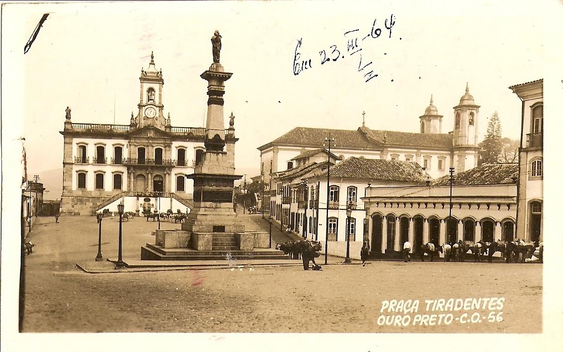 MG_OURO_PRETO_Praça_Tirandentes_1956