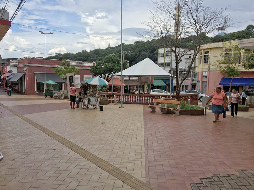 Praça Caetano Albuquerque, em Cuiabá (MT)