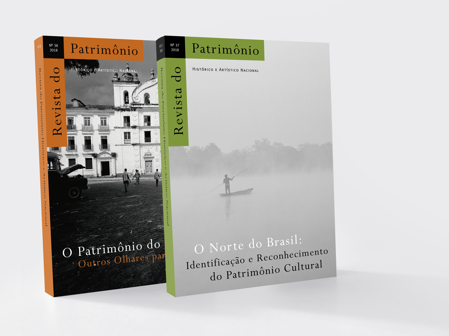 Dois volumes da edição especial da Revista do Patrimônio