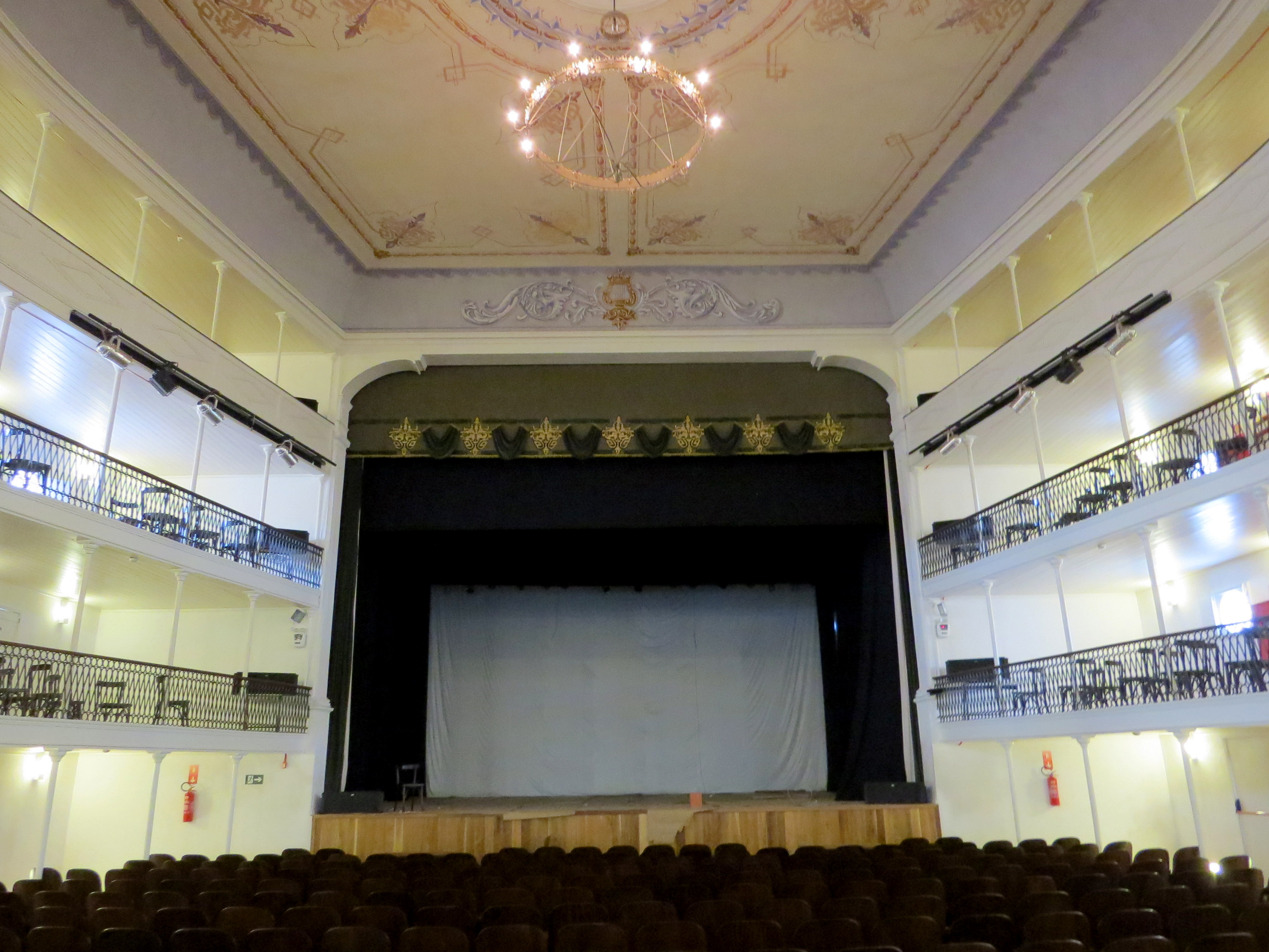 Prefeitura e Iphan entregam Teatro Esperança restaurado