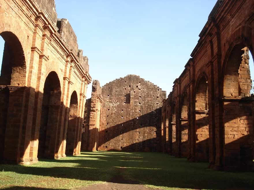 Ruínas da Igreja de São Miguel