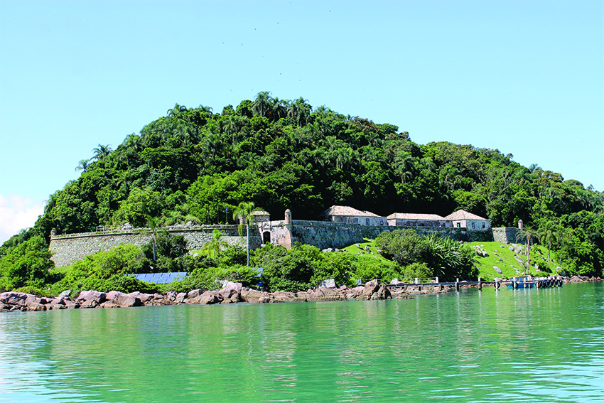 Forte de Santo Antônio de Ratones, em Florianópolis (SC)